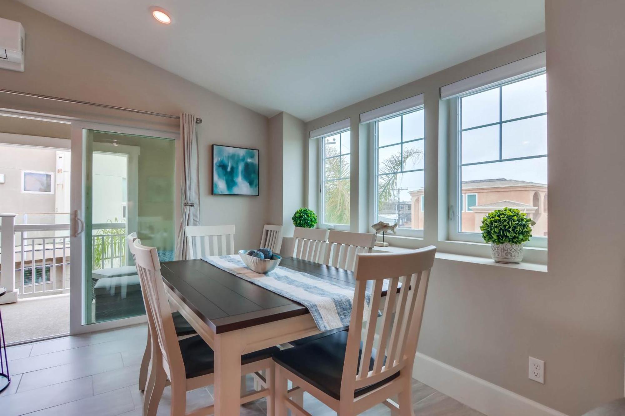 Newly Built Bayside Dream, Fire Pit & Bay Views * San Diego