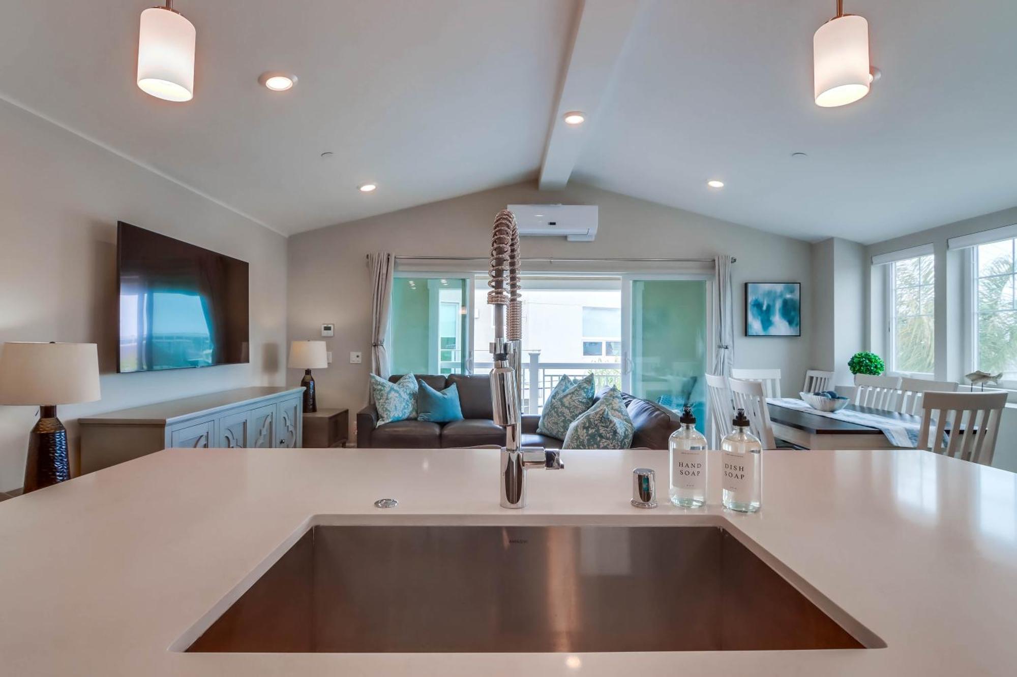 Newly Built Bayside Dream, Fire Pit & Bay Views San Diego