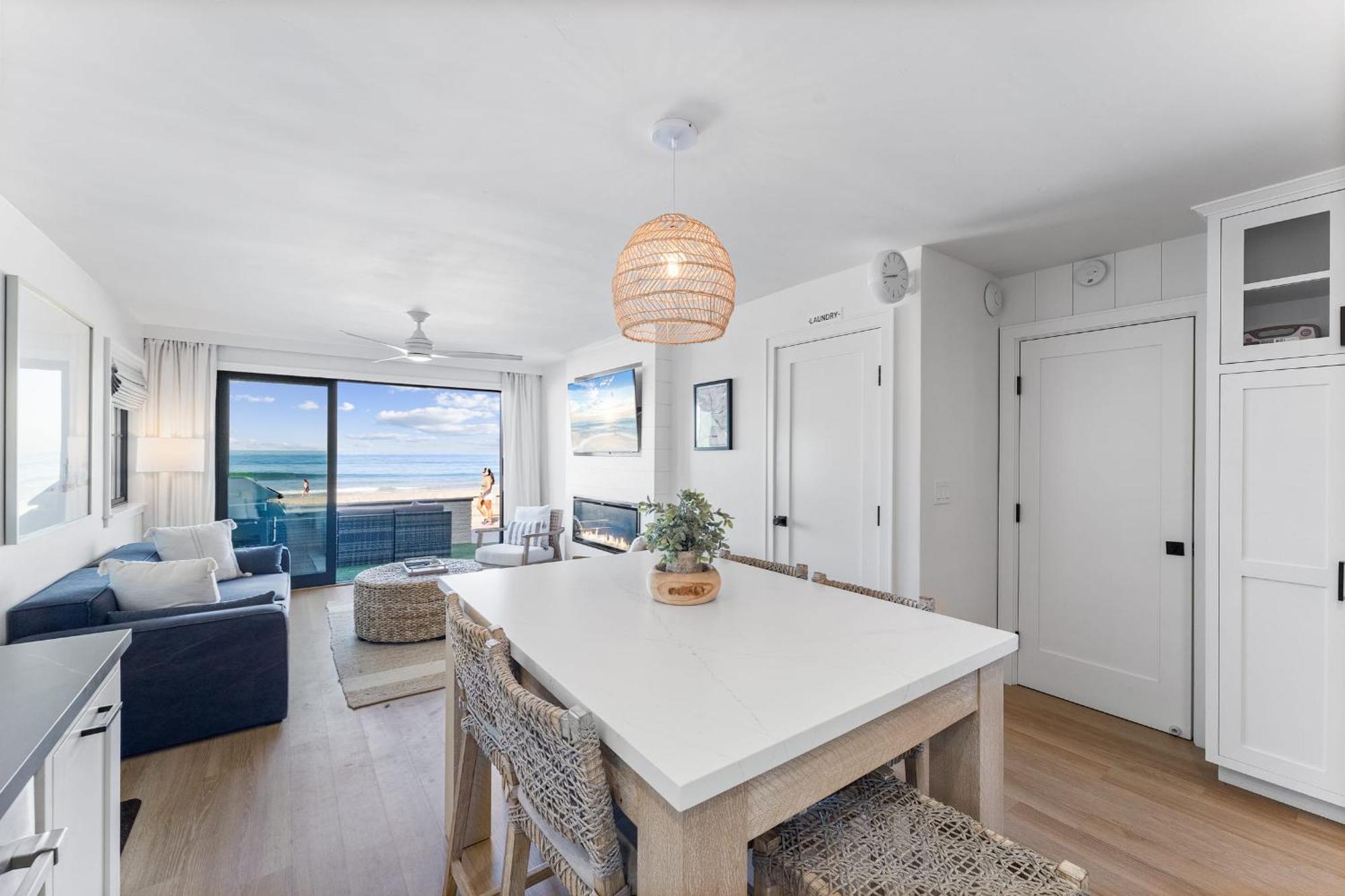 Luxury Ground S Oceanfront Unit With Boardwalk Lounge Firepit - Ac Holiday home San Diego