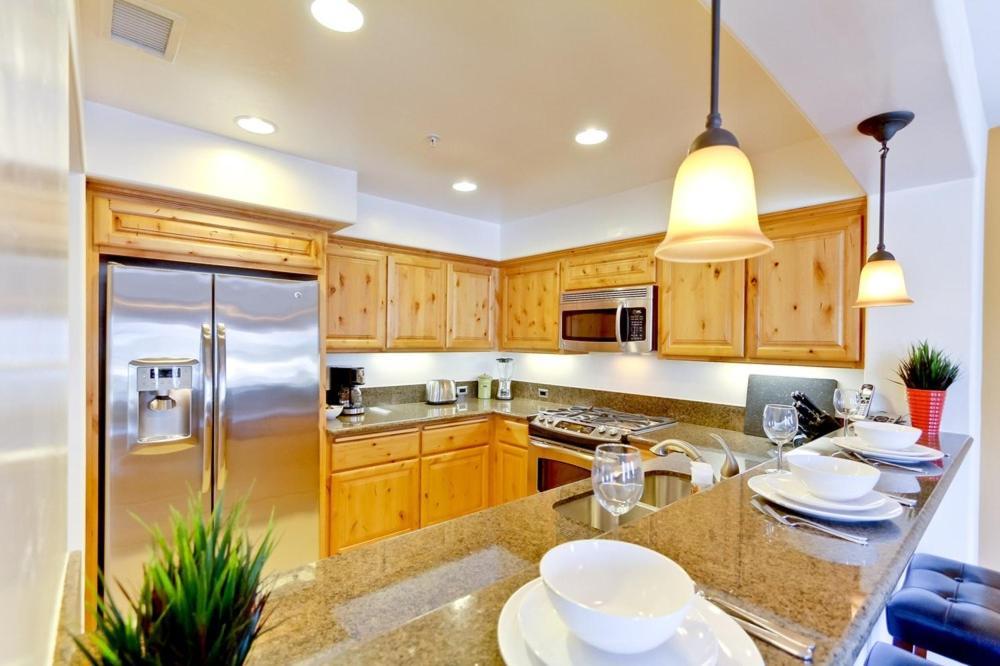 B5091 Pacific Blue One Apartment