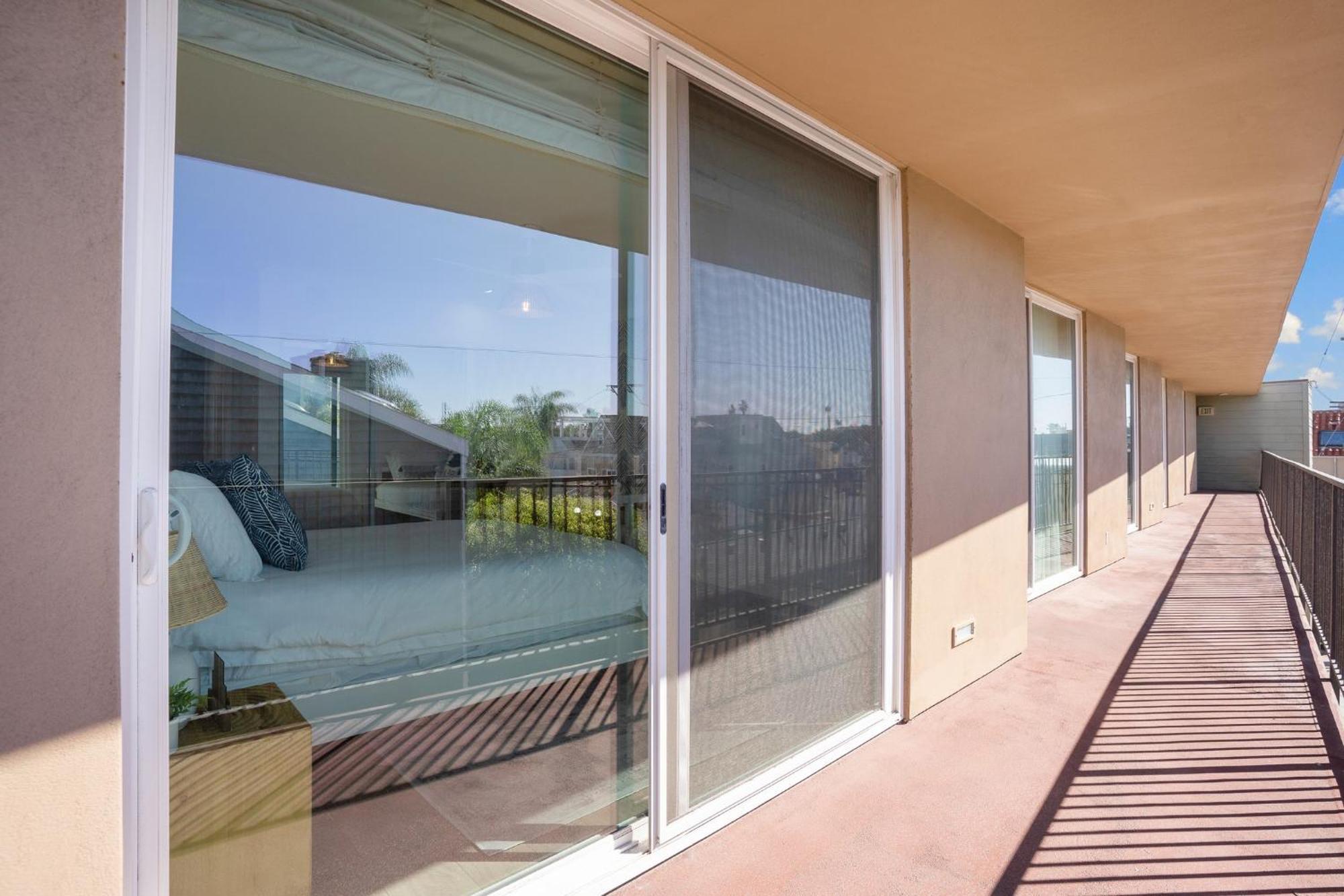 B5374 Breeze Mission Apartment *