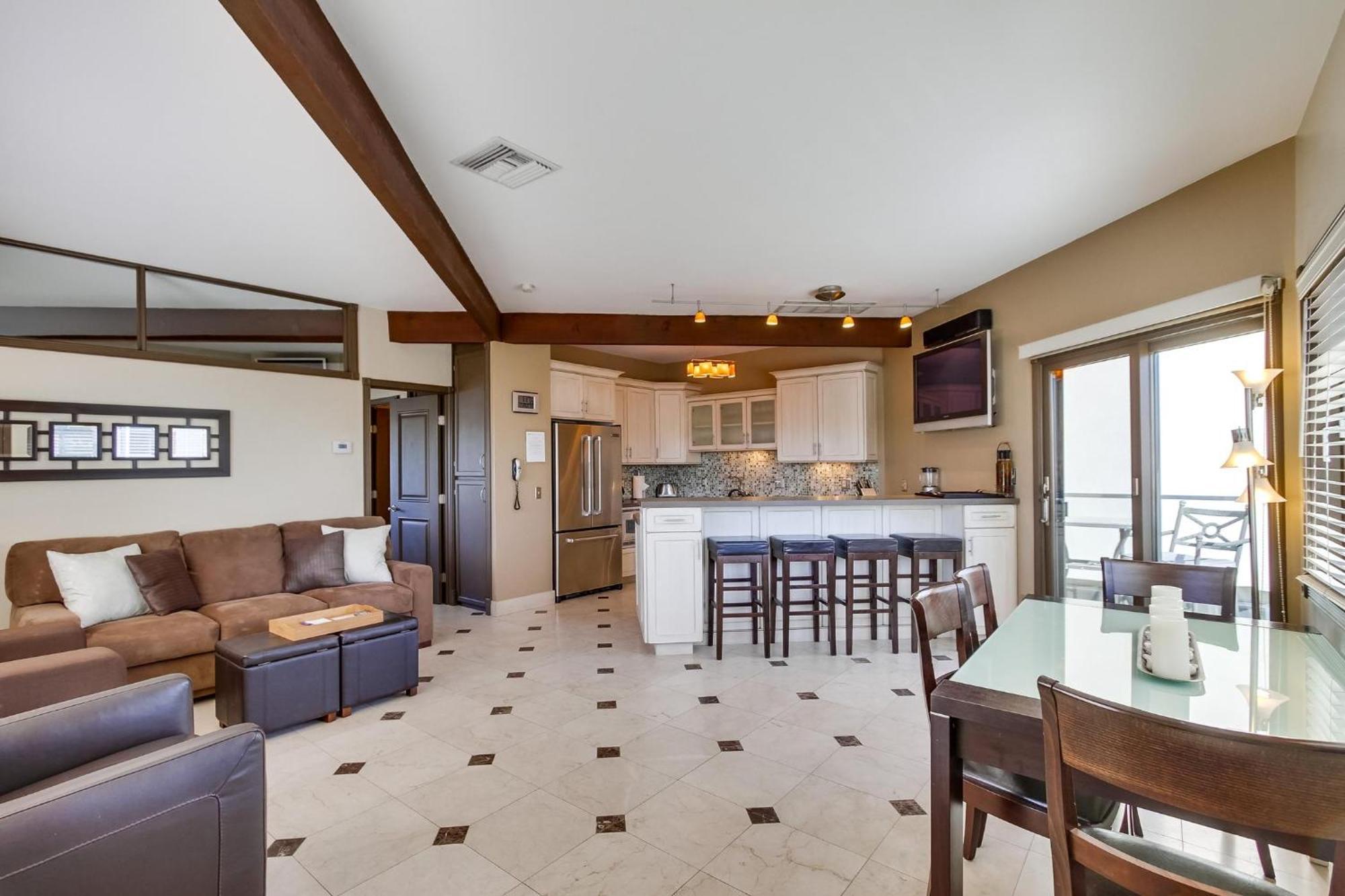 B5172 On The Bay - 7 Bedroom Holiday home San Diego