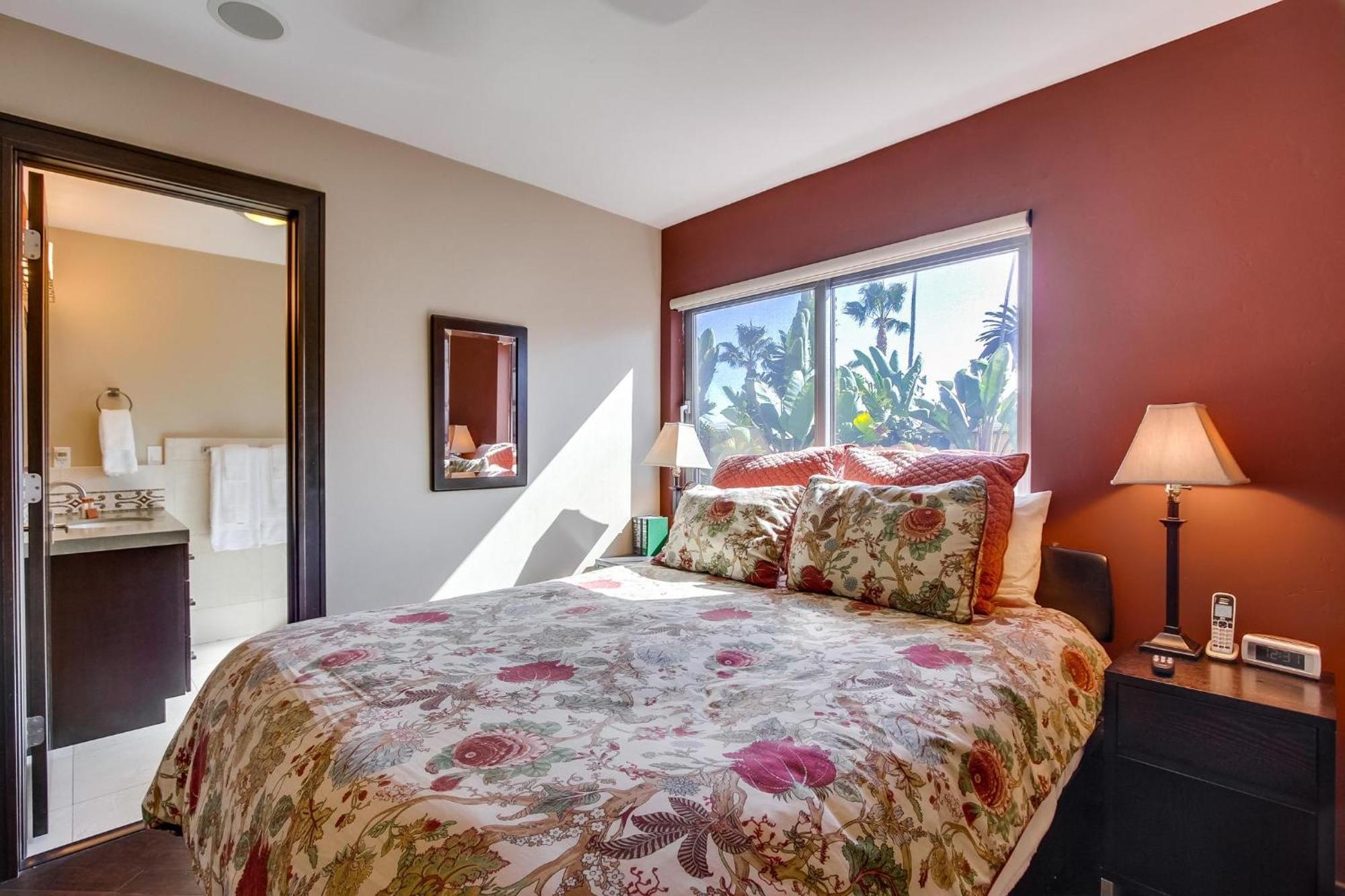 B5172 On The Bay - 7 Bedroom Holiday home