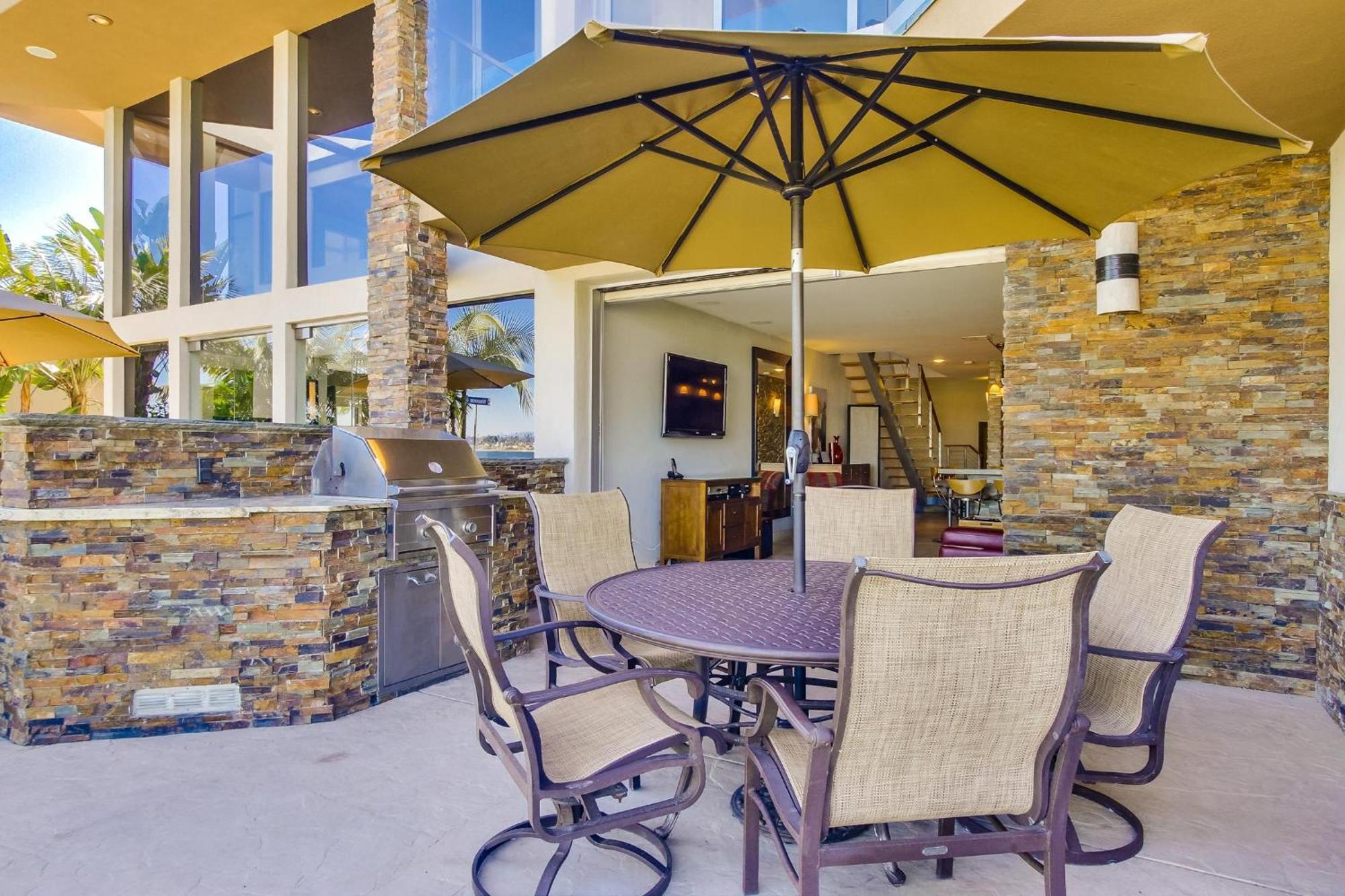B5172 On The Bay - 7 Bedroom Holiday home San Diego