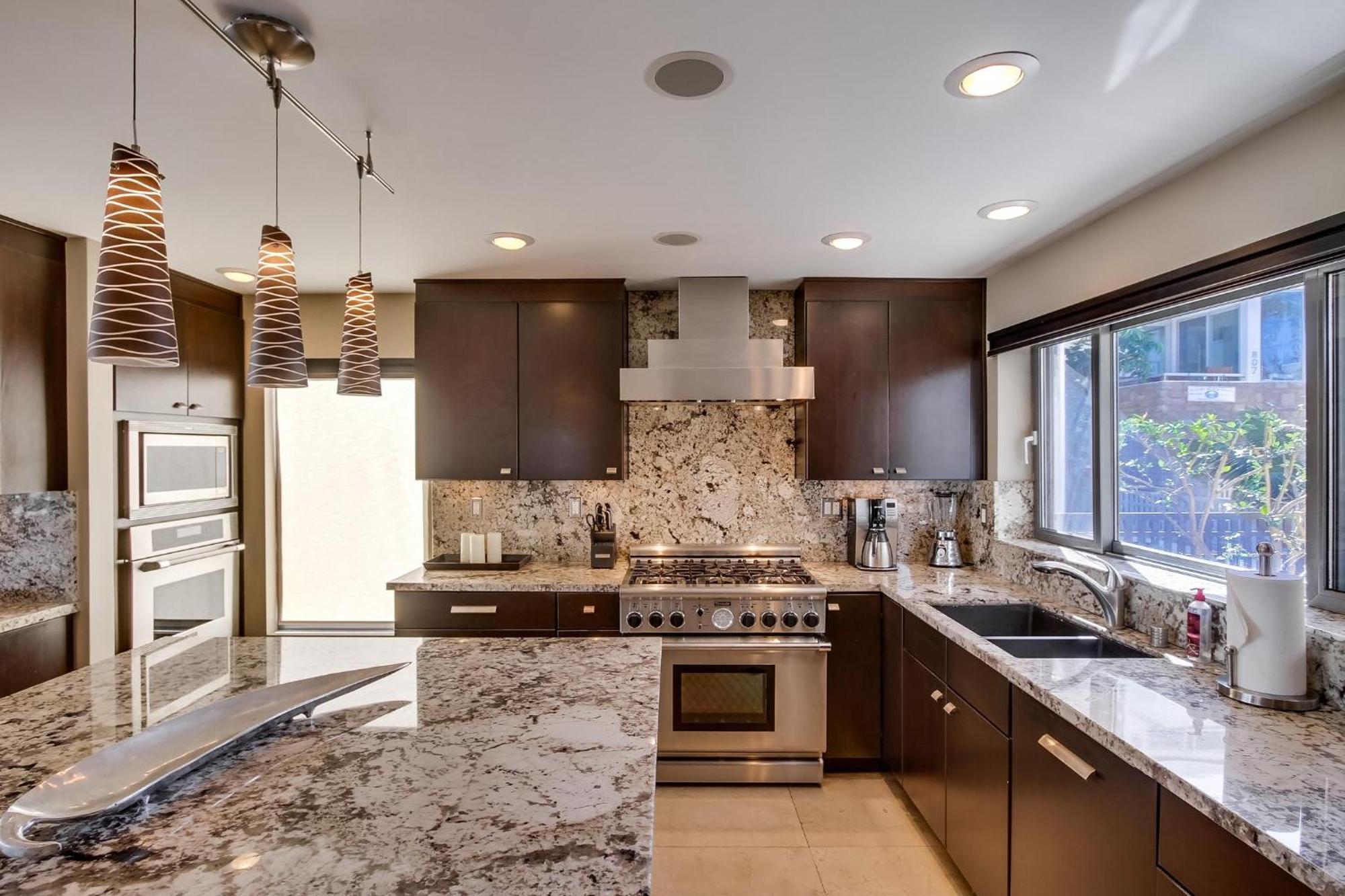 B5172 On The Bay - 7 Bedroom Holiday home San Diego