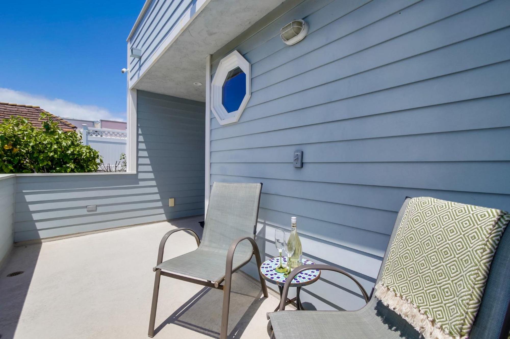 B5089 Seascape House