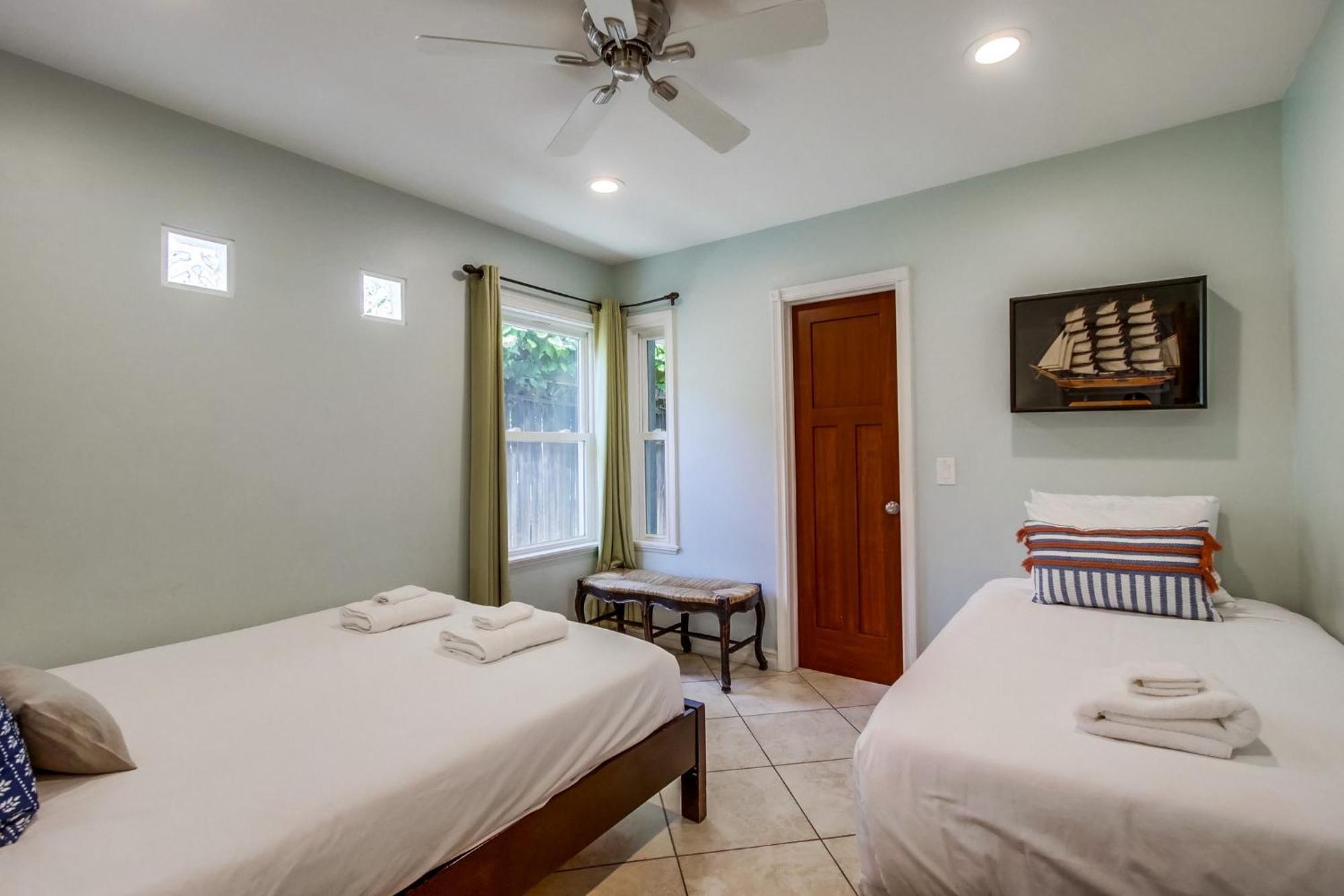 B5089 Seascape House Holiday home