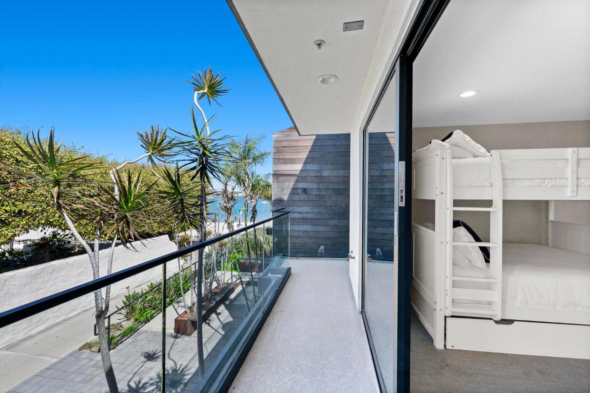 B5396 Bayside Retreat San Diego