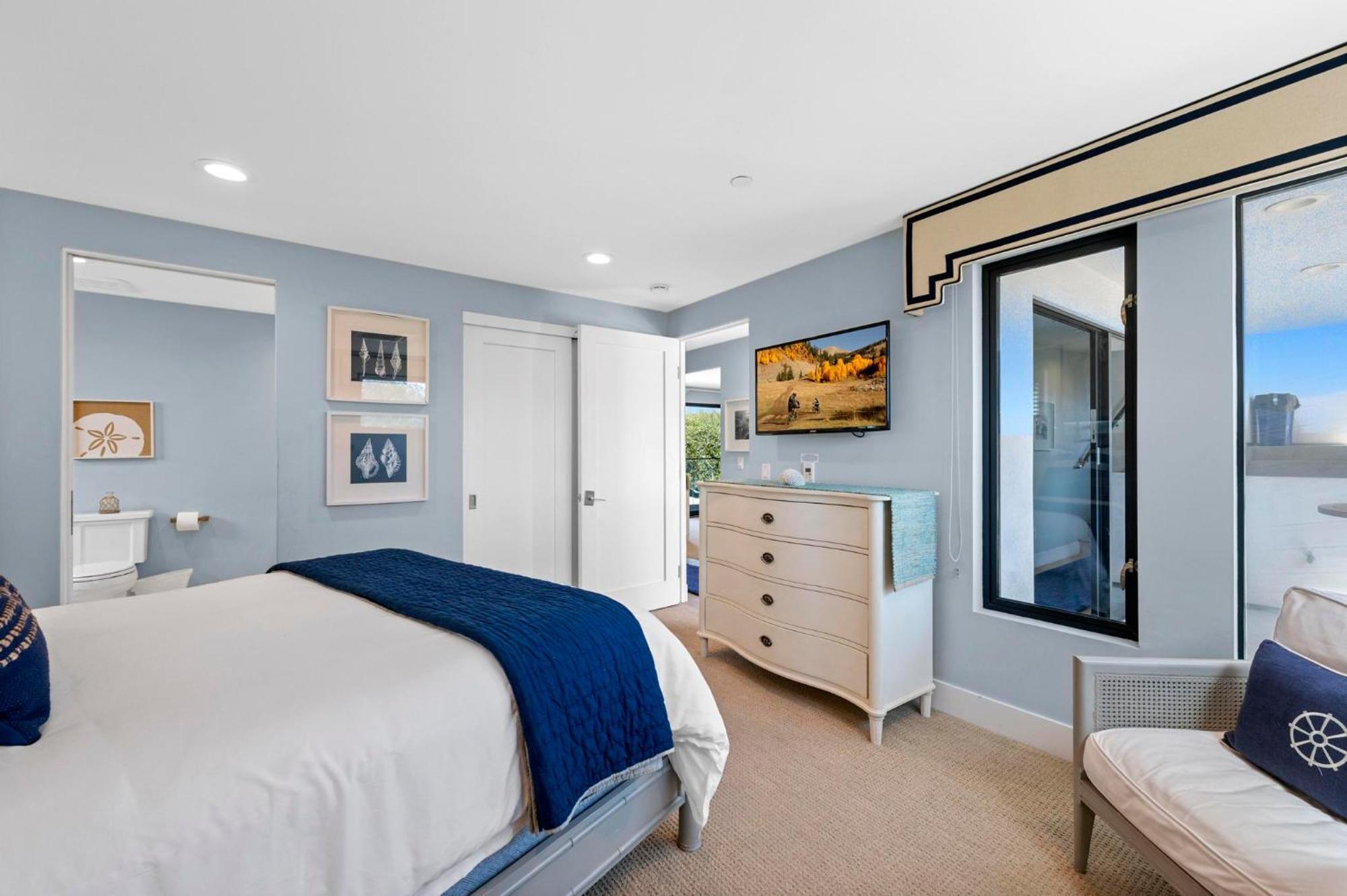 Apartment B5396 Bayside Retreat