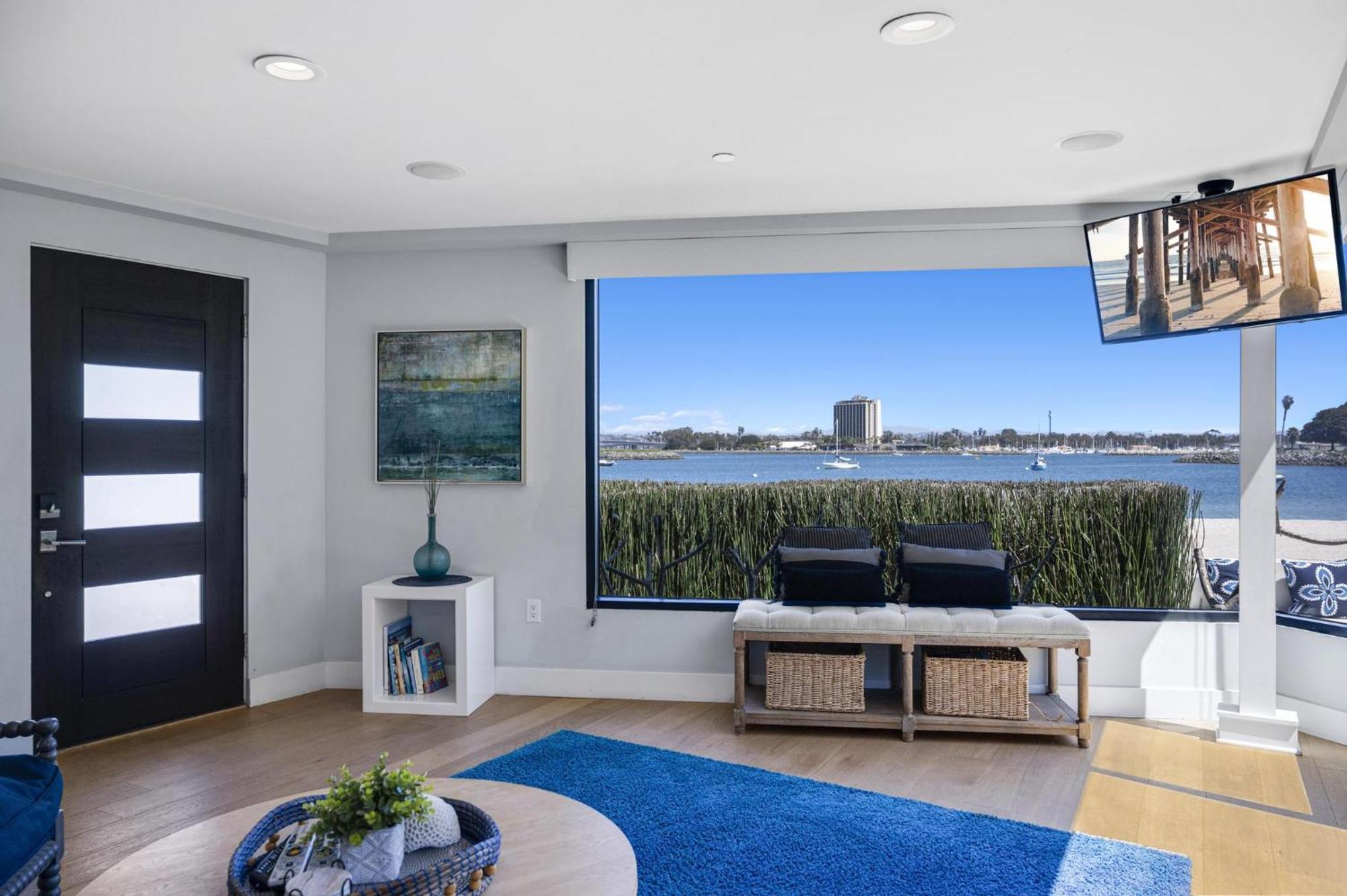 B5396 Bayside Retreat *