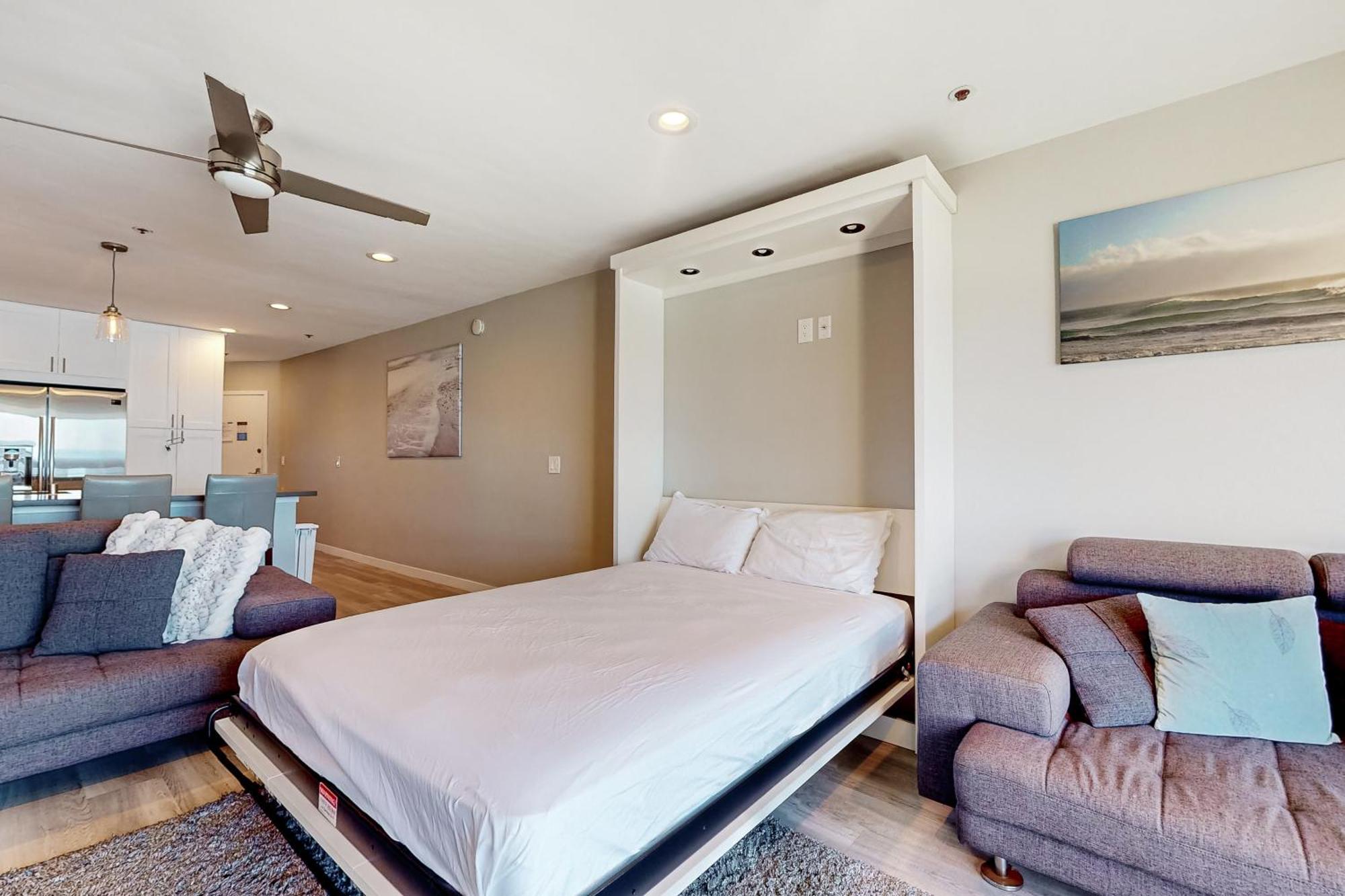 Blue Wave Penthouse Apartment San Diego
