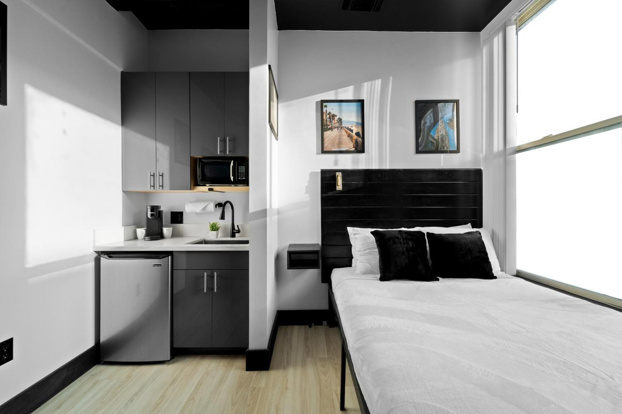 Balboa Park Downtown Little Italy 3*
