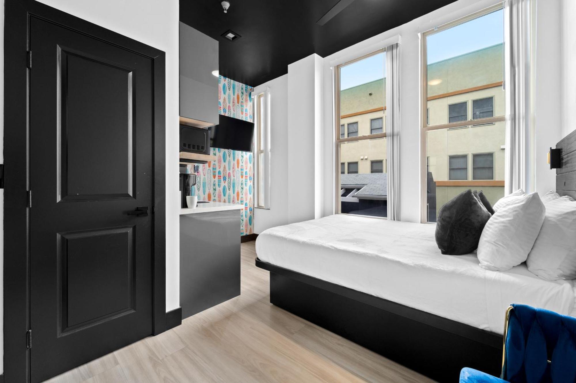 Balboa Park Downtown Little Italy 3*