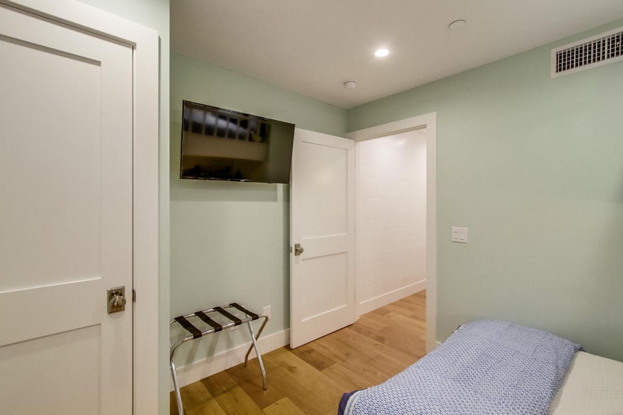 Apartment B5380 Nautica North San Diego