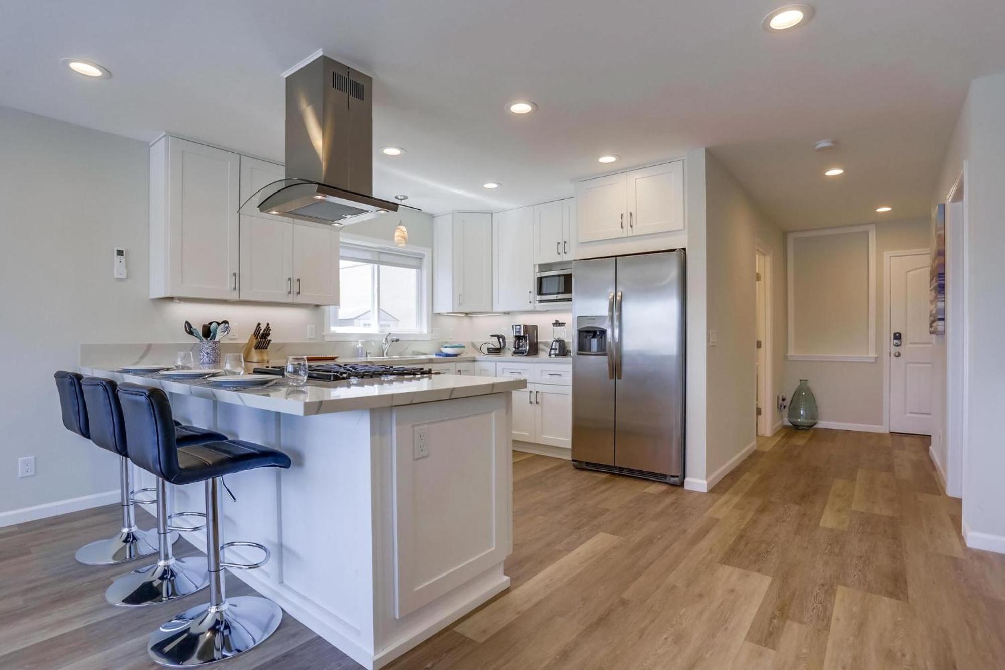B5323 Mission Sandbar Apartment