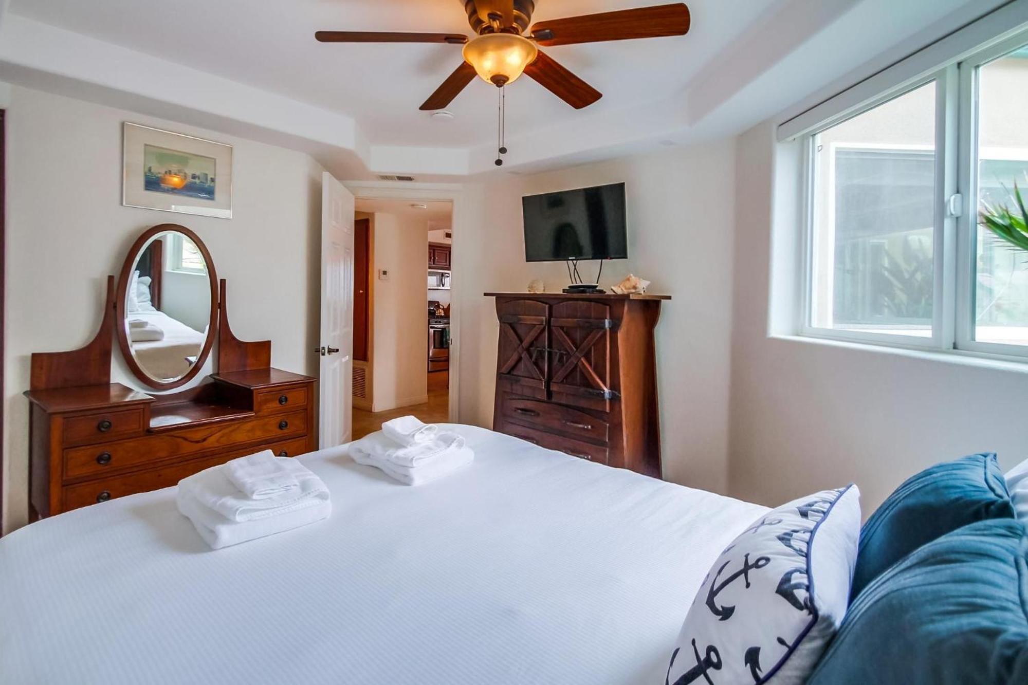 B5114 Rockaway Oceanfront 1 *