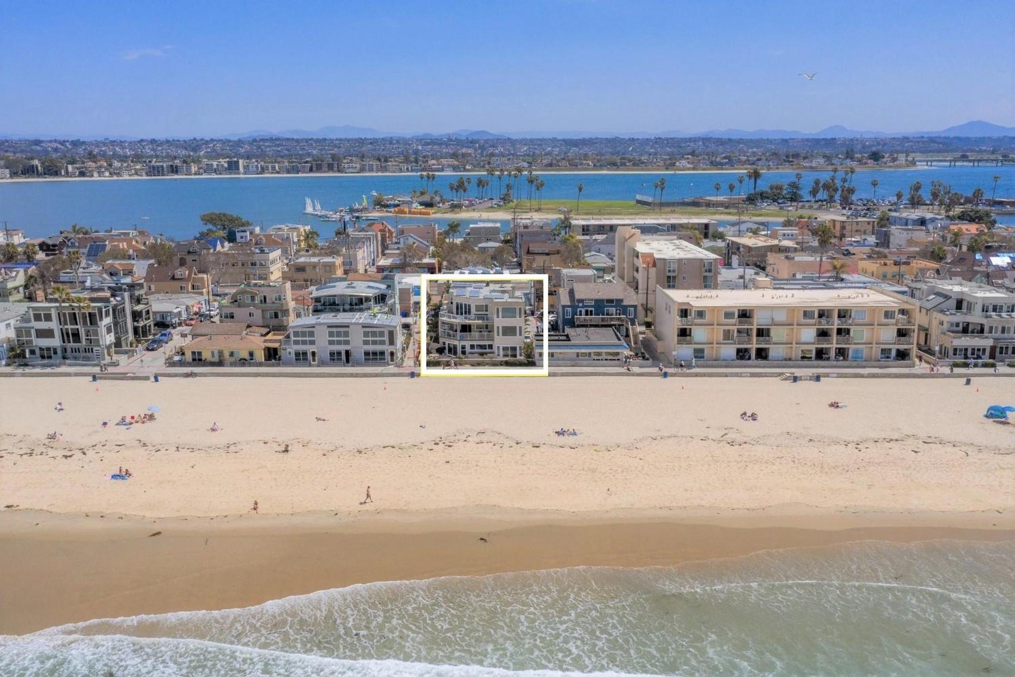 Apartment B5114 Rockaway Oceanfront 1 San Diego