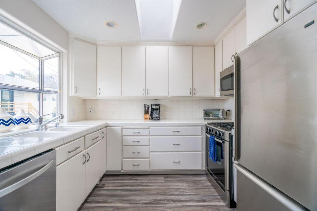 Holiday home Sunlit La Jolla Village Gem With Peak Ocean Views *