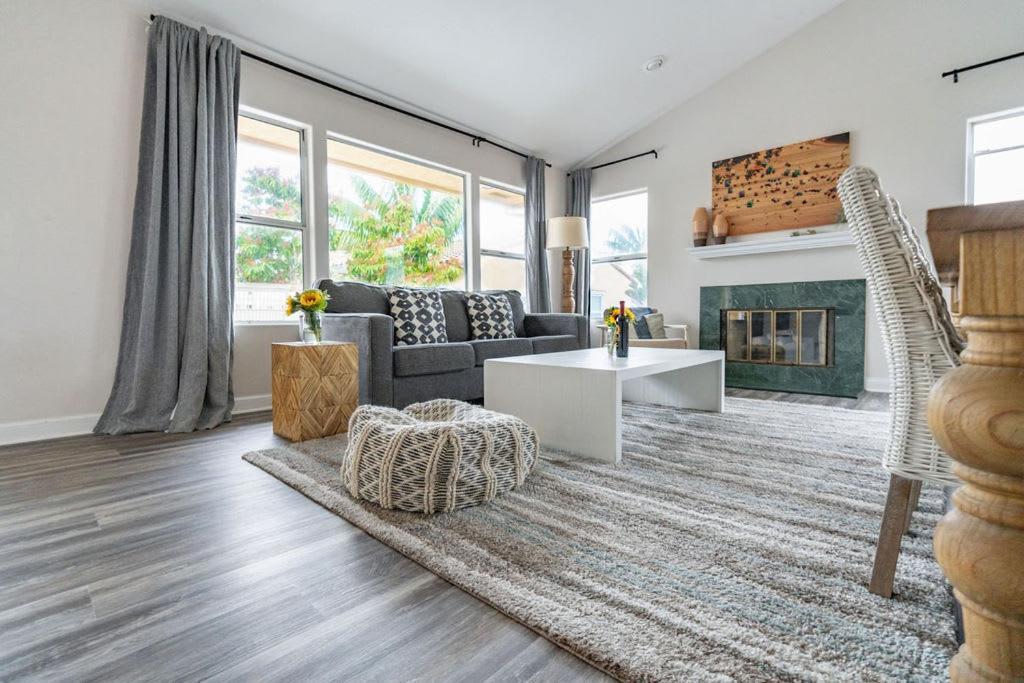 Sunlit La Jolla Village Gem With Peak Ocean Views * San Diego