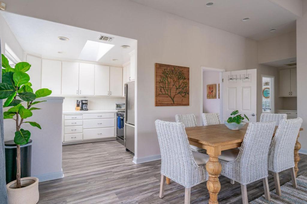 Holiday home Sunlit La Jolla Village Gem With Peak Ocean Views