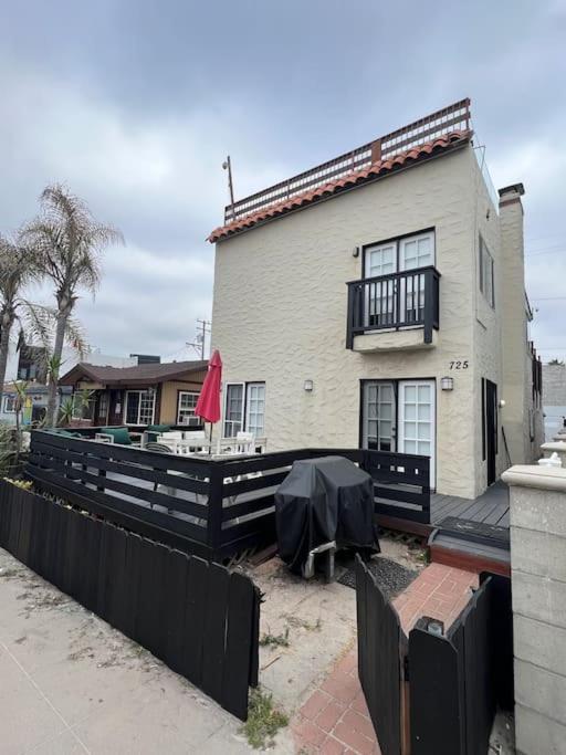 Ocean View 5 Bedroom With 3 Decks And