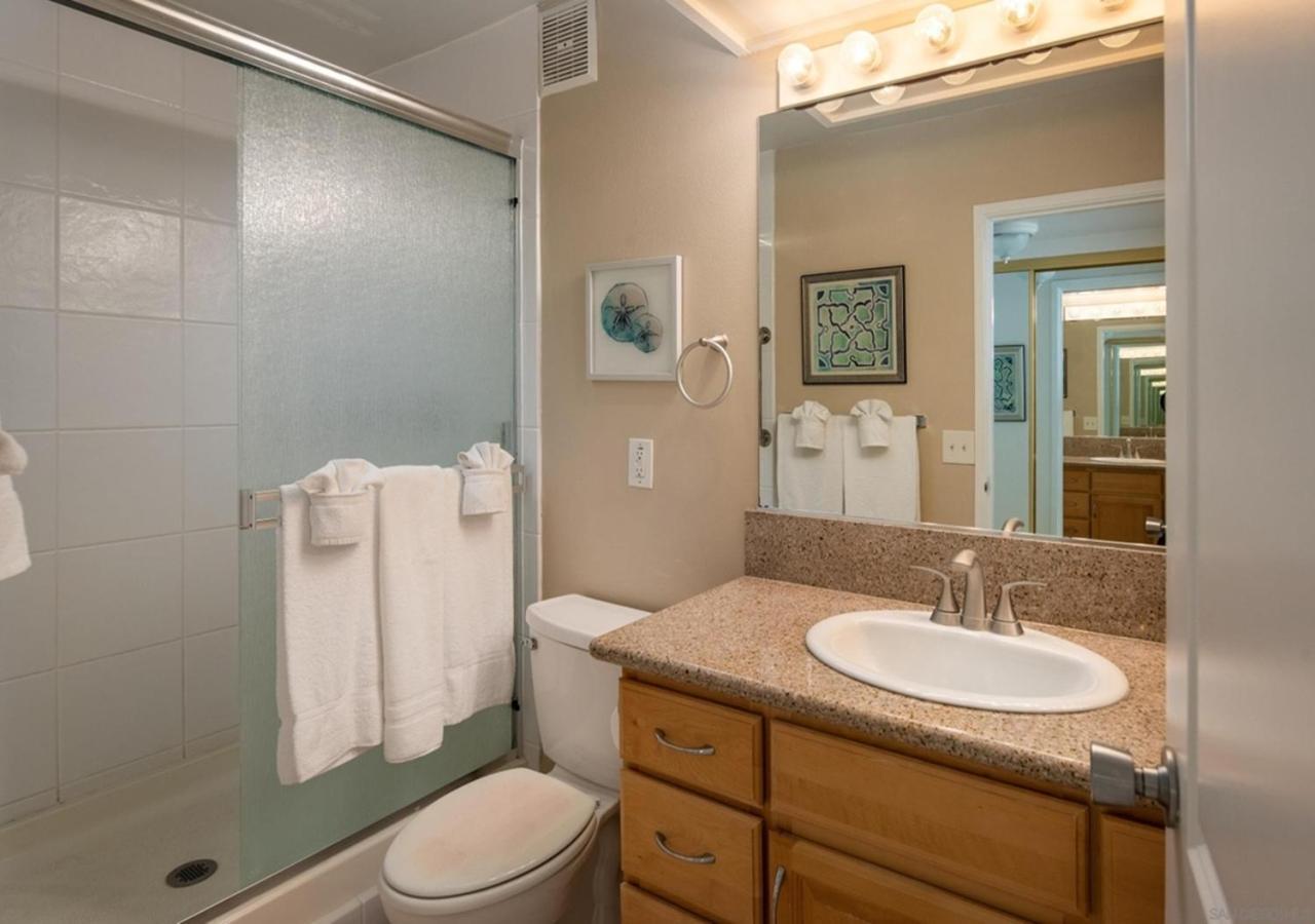 Two Bedroom Ocean Front Ocean Blvd Apartment San Diego