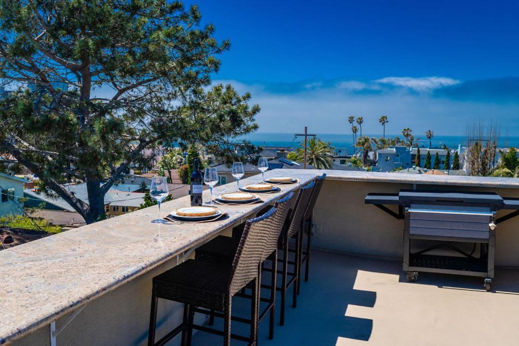 Pb Compound Getaway Steps To Surf And Holiday home San Diego