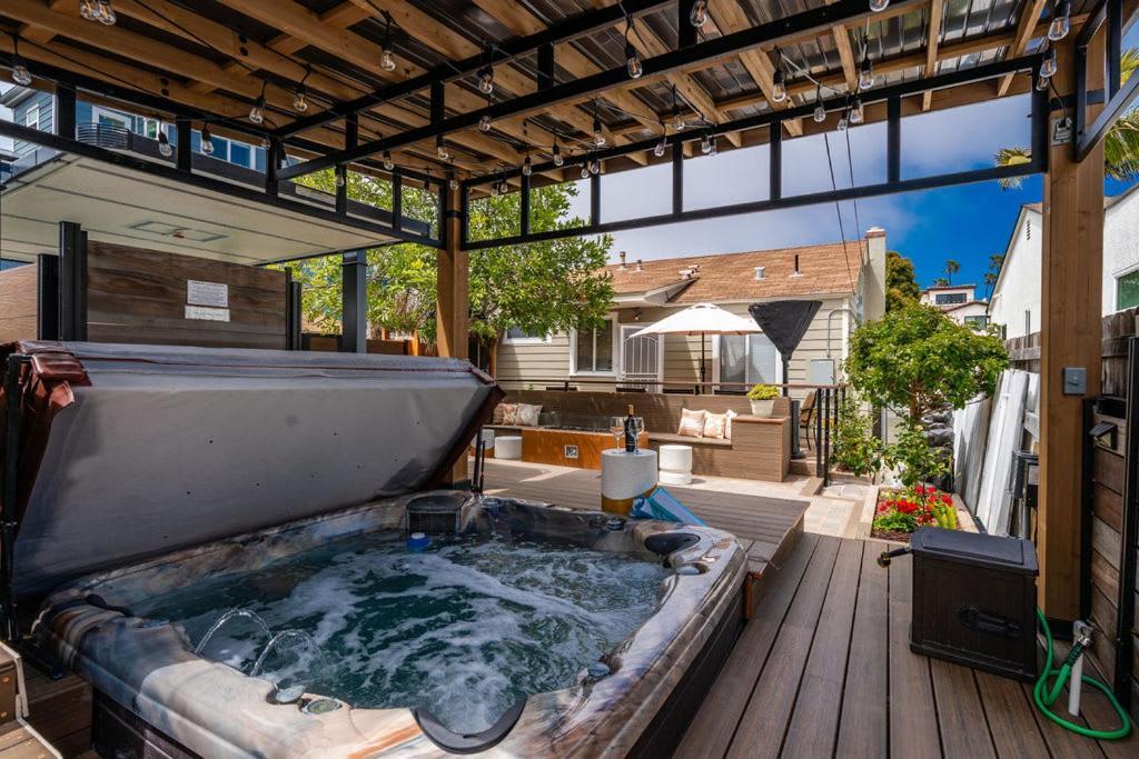 Pb Compound Getaway Steps To Surf And Holiday home San Diego