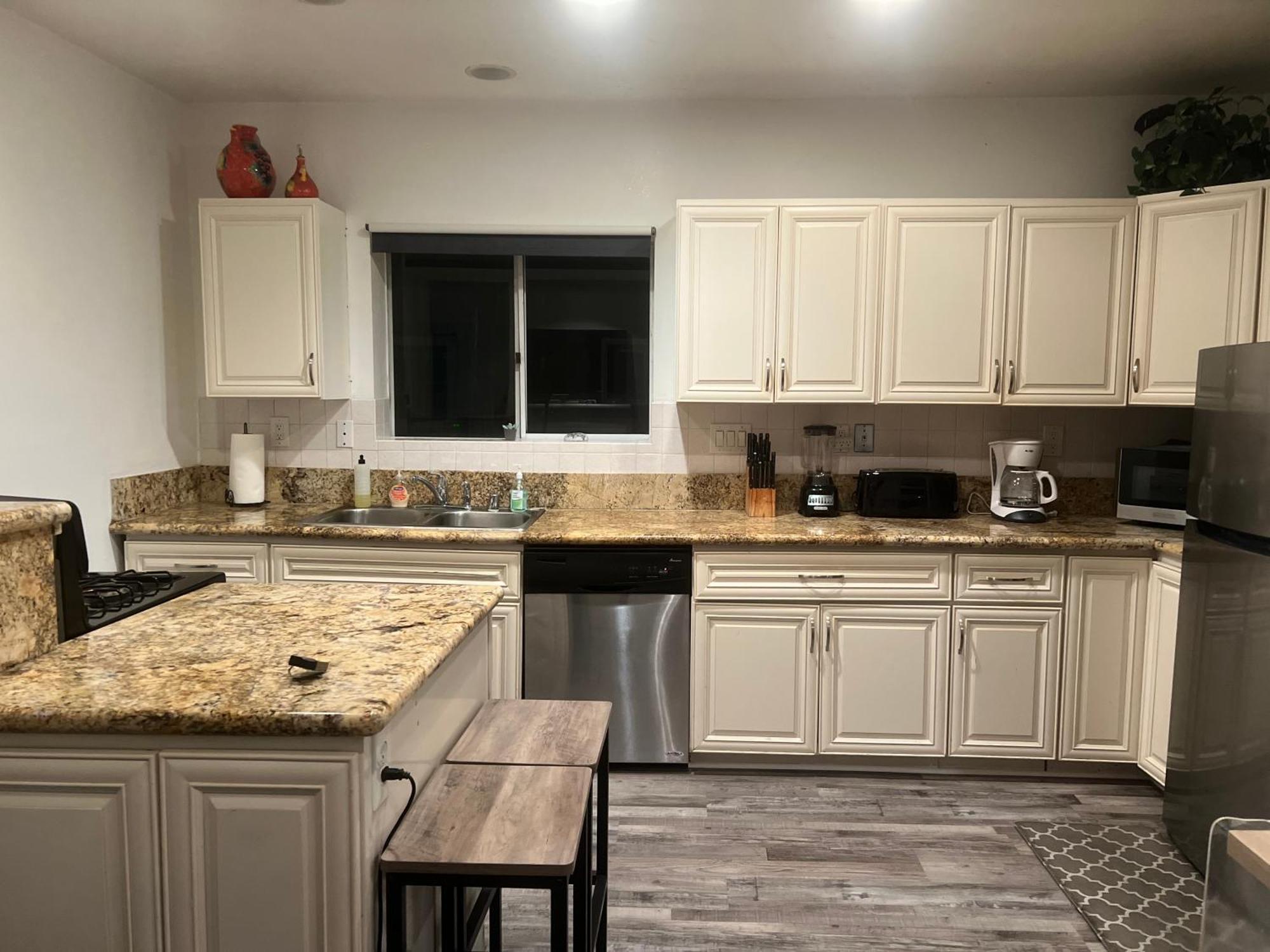 Ocean View 5 Bedroom With 3 Decks And Holiday home San Diego