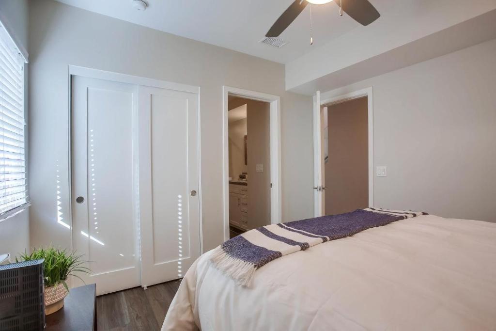 Ocean-view Blocks To With Private Hot Tub & Rooftop Deck
