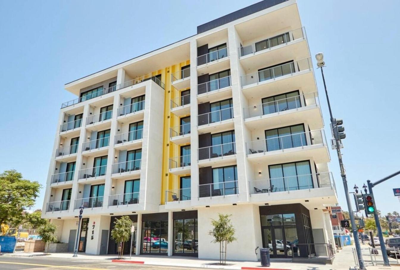 The Leo Apartment