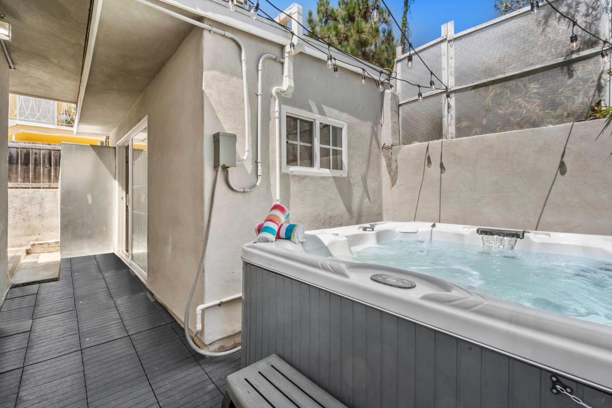 Holiday home Luxury On Lewis By Cardo - Jacuzzi Fire Pit