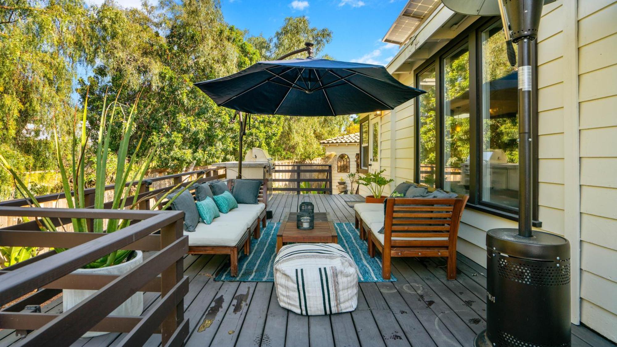 Chic Kensington - Hot Tub & Canyon Views