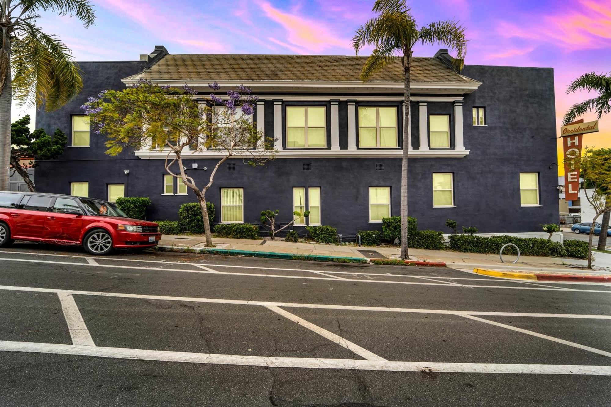 Balboa Park Downtown Little Italy 3*
