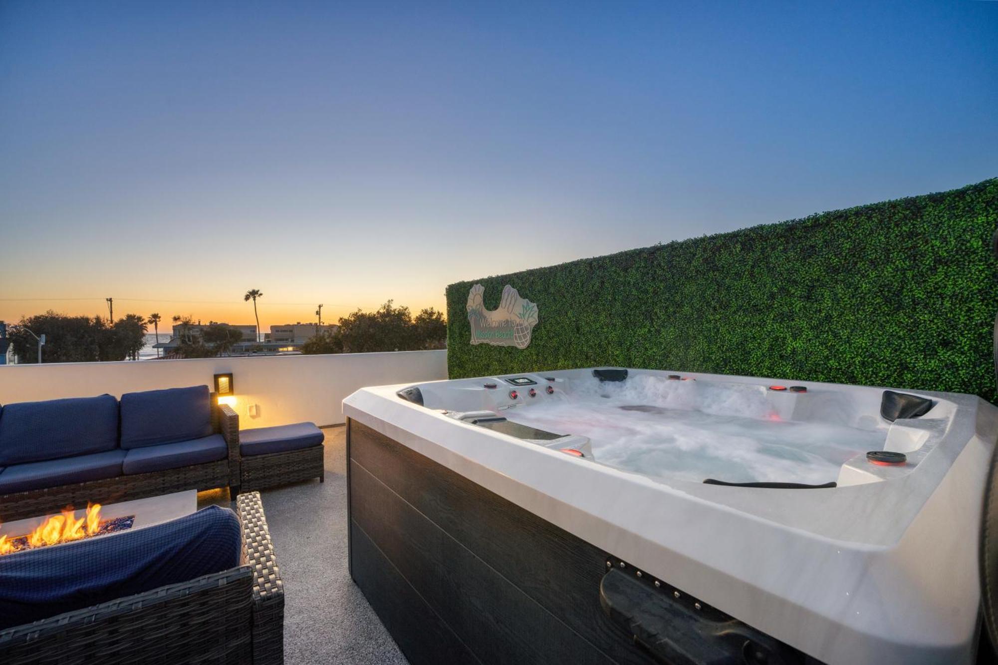 Holiday home Ocean & Bay Panorama 4 Levels Rooftop With Hot Tub San Diego