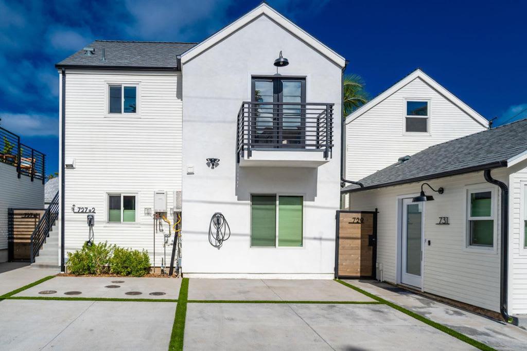 Swanky In Vibrant Hillcrest San Diego