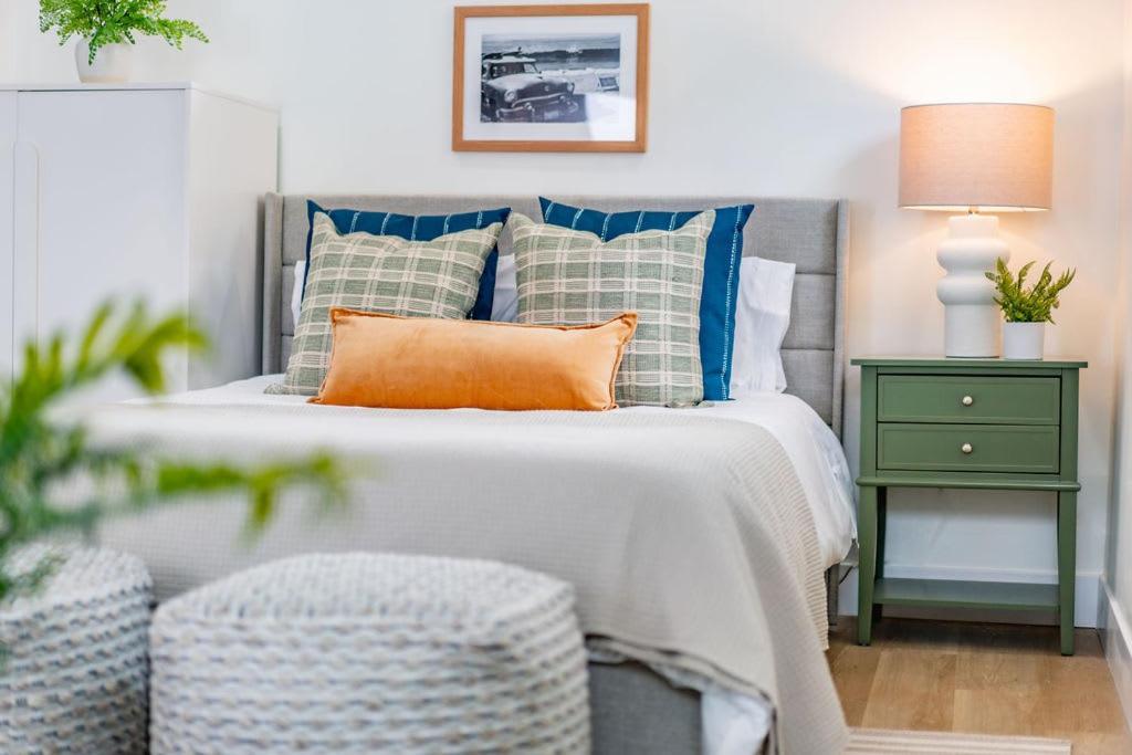 Apartment Quaint In Charming Marston Hills