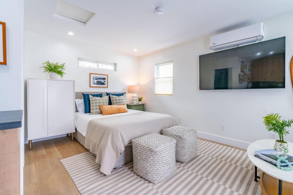 Quaint In Charming Marston Hills Apartment San Diego