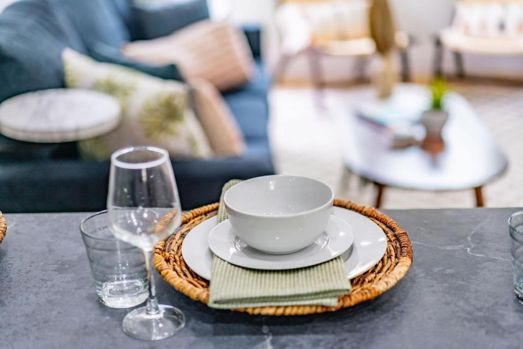 Newly Remodeled Uptown Chic
