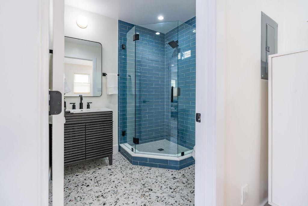 Apartment Quaint In Charming Marston Hills