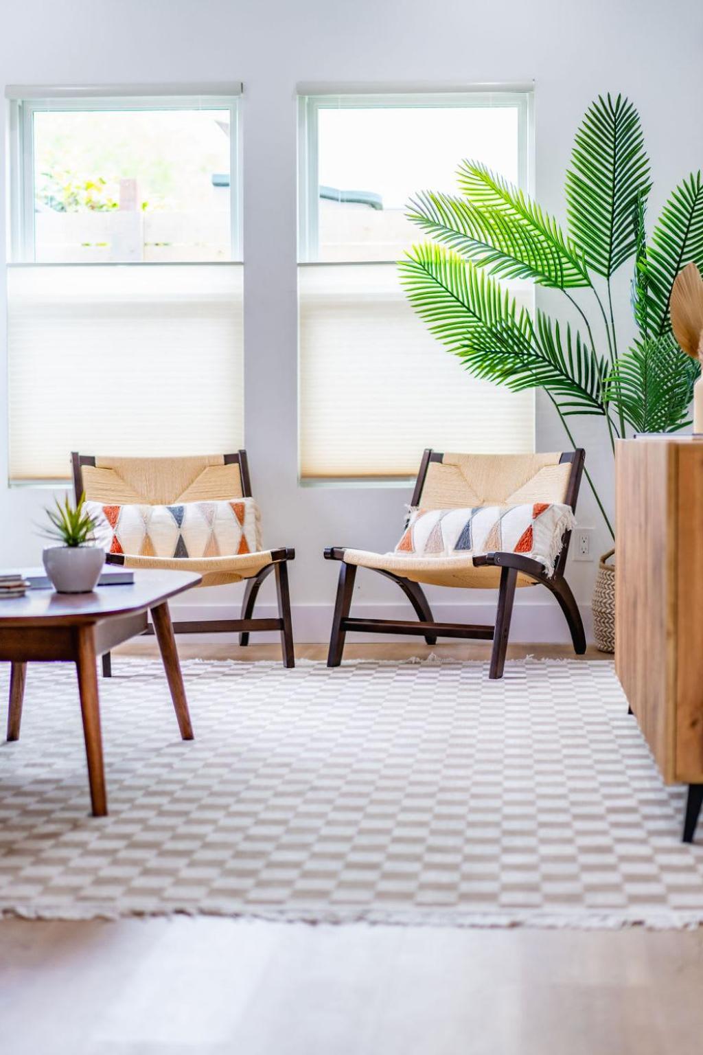 Newly Remodeled Uptown Chic Holiday home *