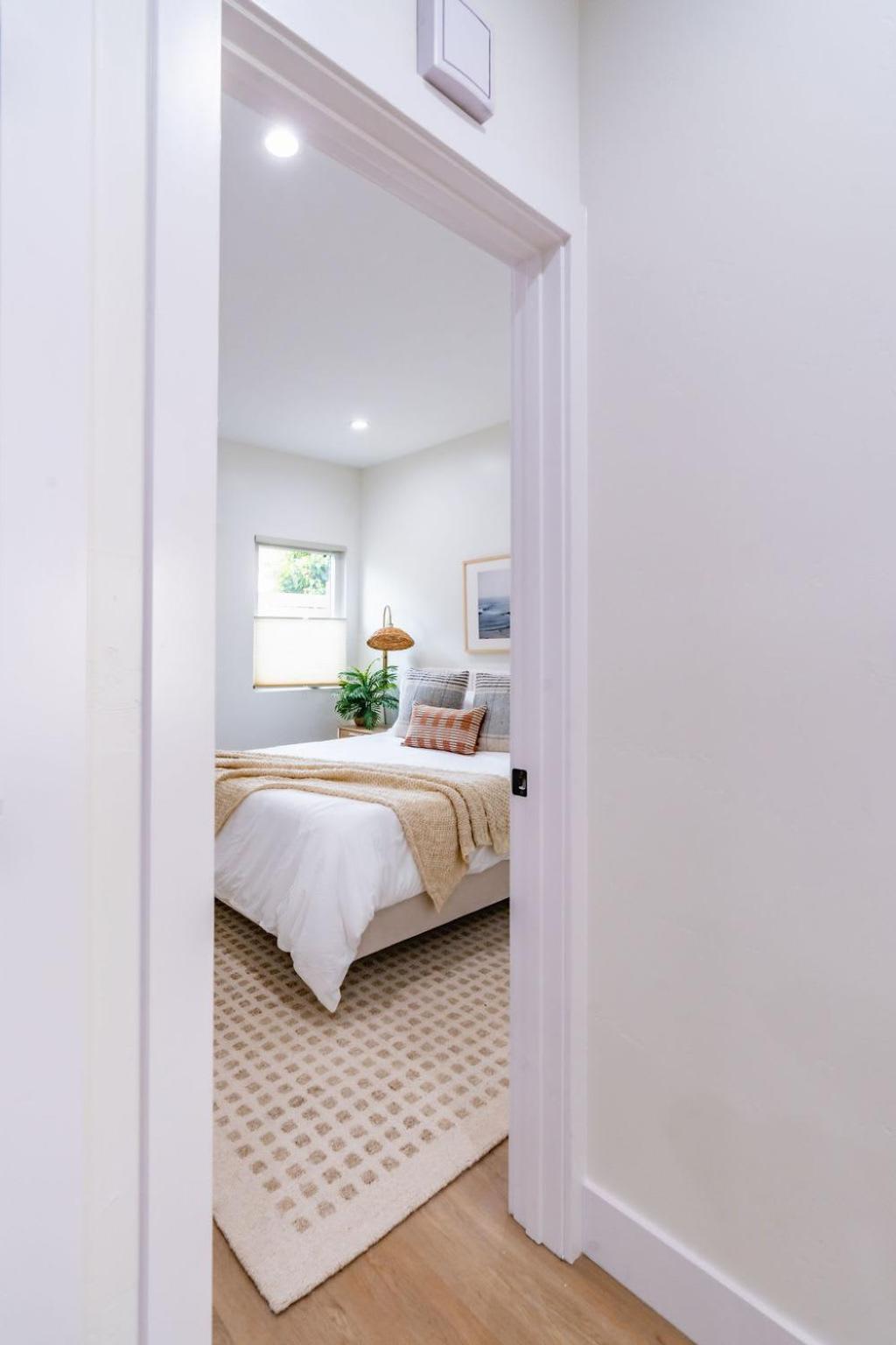 Newly Remodeled Uptown Chic San Diego
