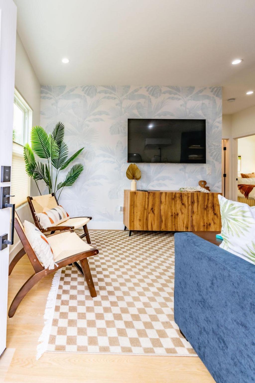 Holiday home Newly Remodeled Uptown Chic *