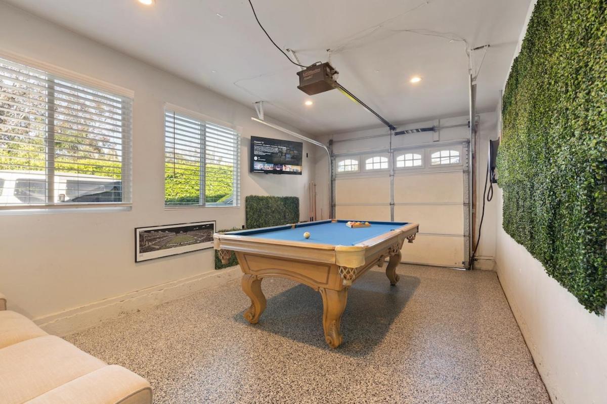 Chill House With Jacuzzi-golf-game Holiday home *