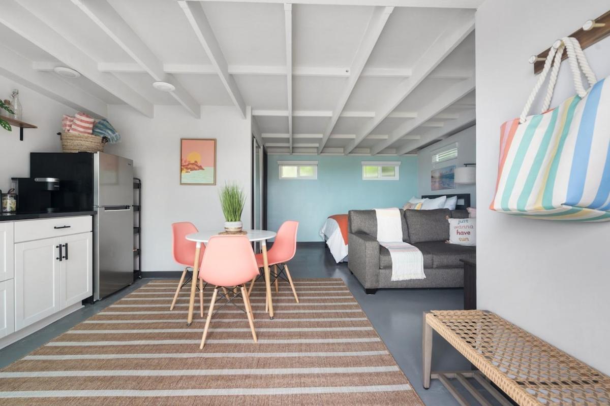Cozy Blocks From The Bay * San Diego