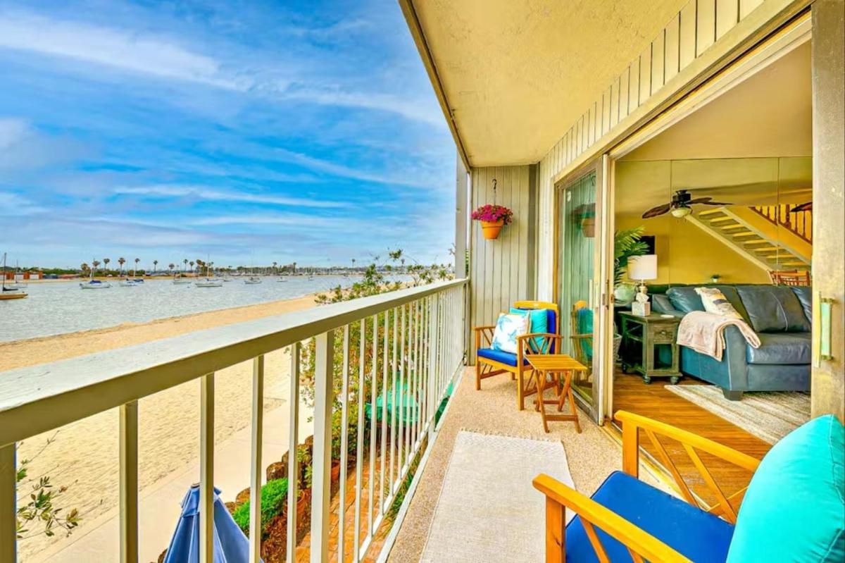 Dreamy Bayside View Family *