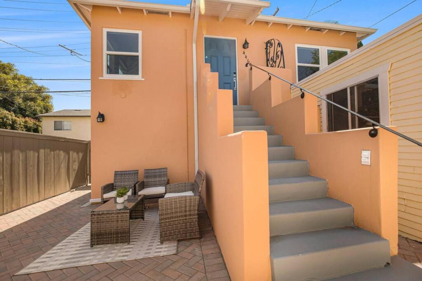 Holiday home Stylish 1br Retreat With Garage Ac Close 2 Everything *