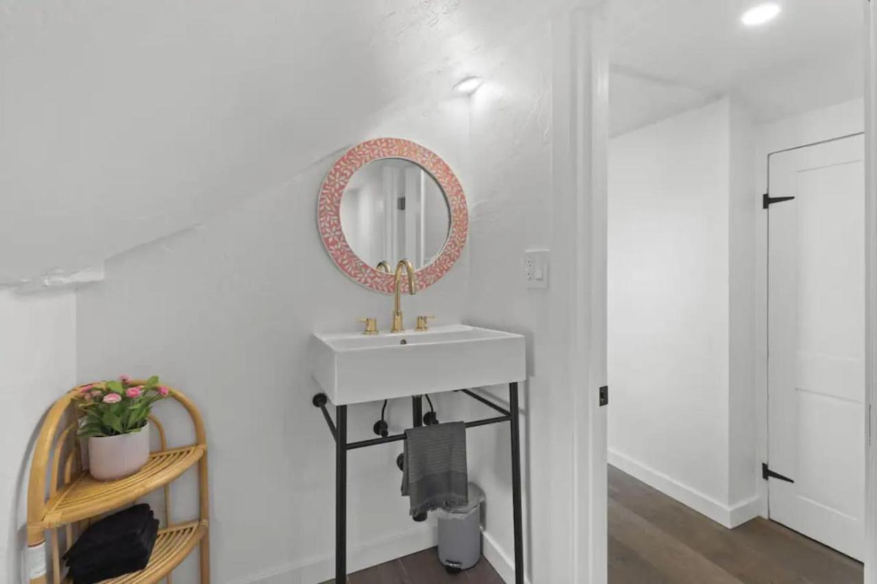 5bd With Outdoor Space In Little Italy *