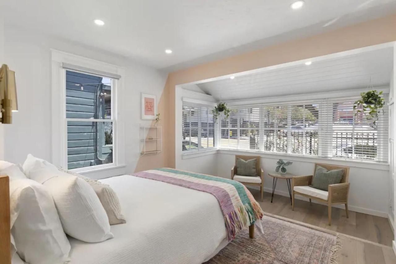 5bd With Outdoor Space In Little Italy Holiday home