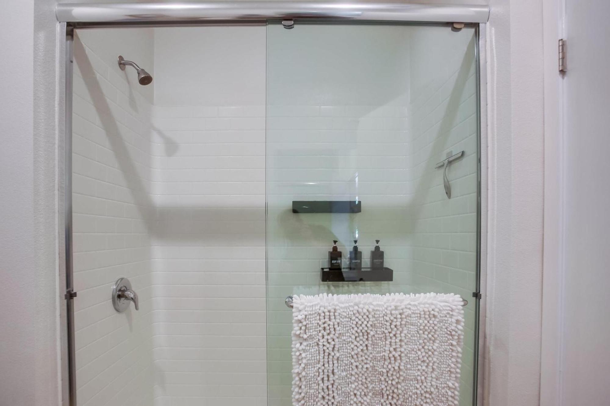 Point Loma Premier Loft 106 Holiday home *